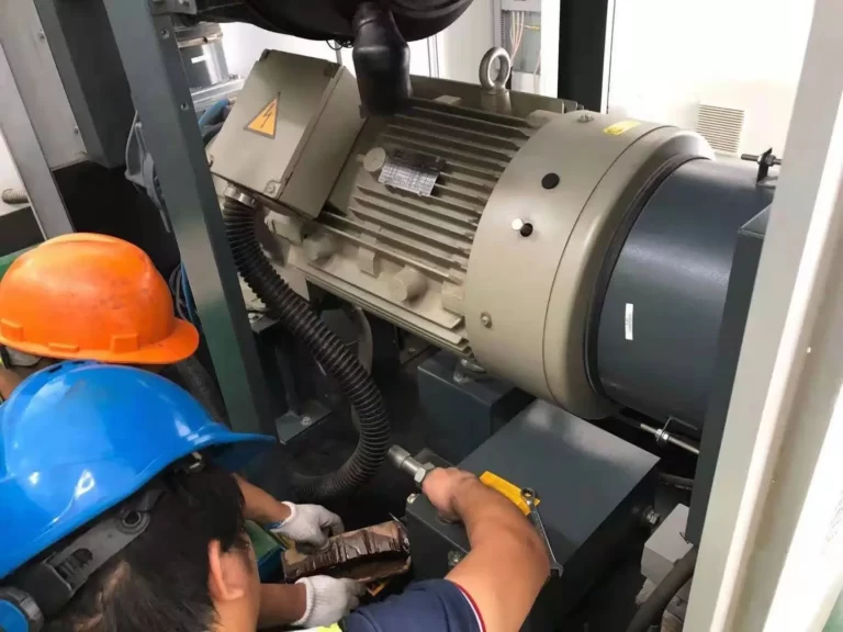 Vidalı Hava Kompresör Parçalarının Düzenli Bakım ve İlgilenmenin Önemi | ANKA PARTS